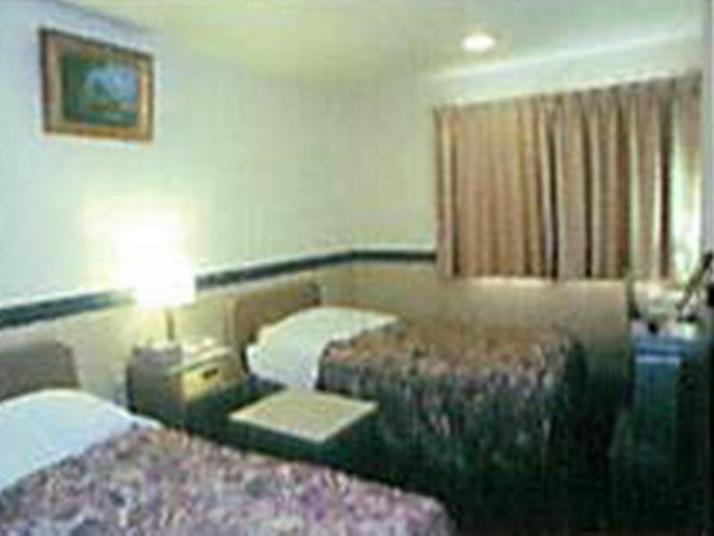 Business Hotel Motonakano Tomakomai Exterior photo